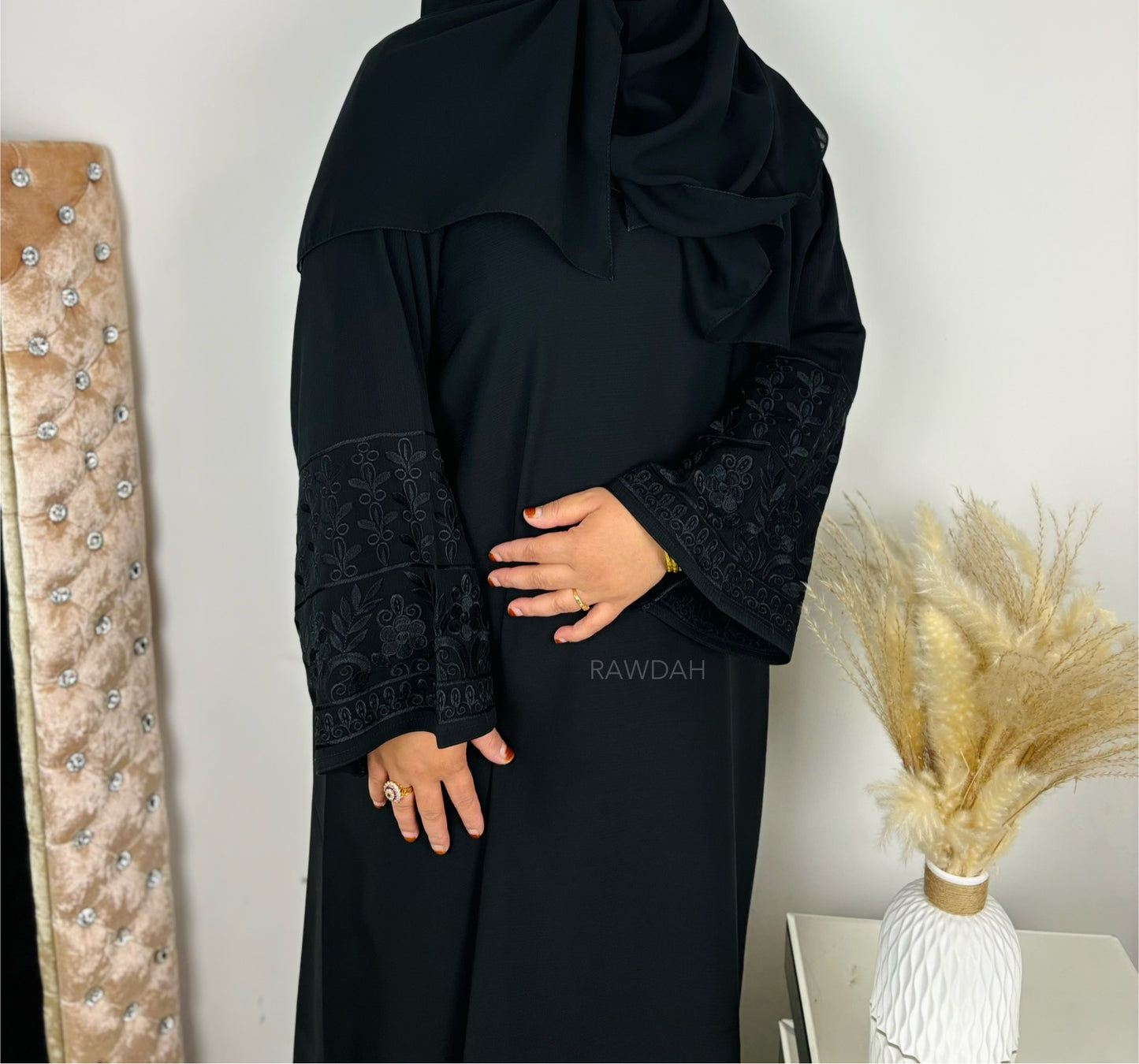 Amina Abaya - Black